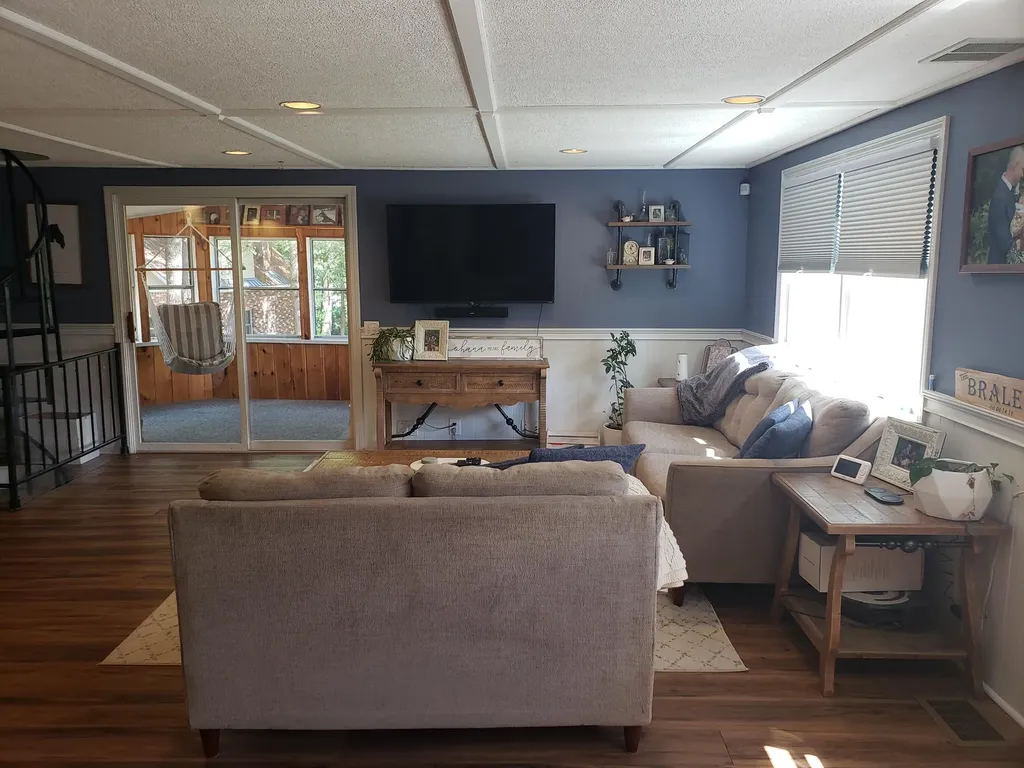 53 Lakeside Drive Livermore ME 04253