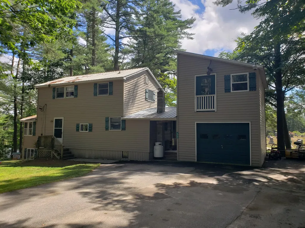 53 Lakeside Drive Livermore ME 04253