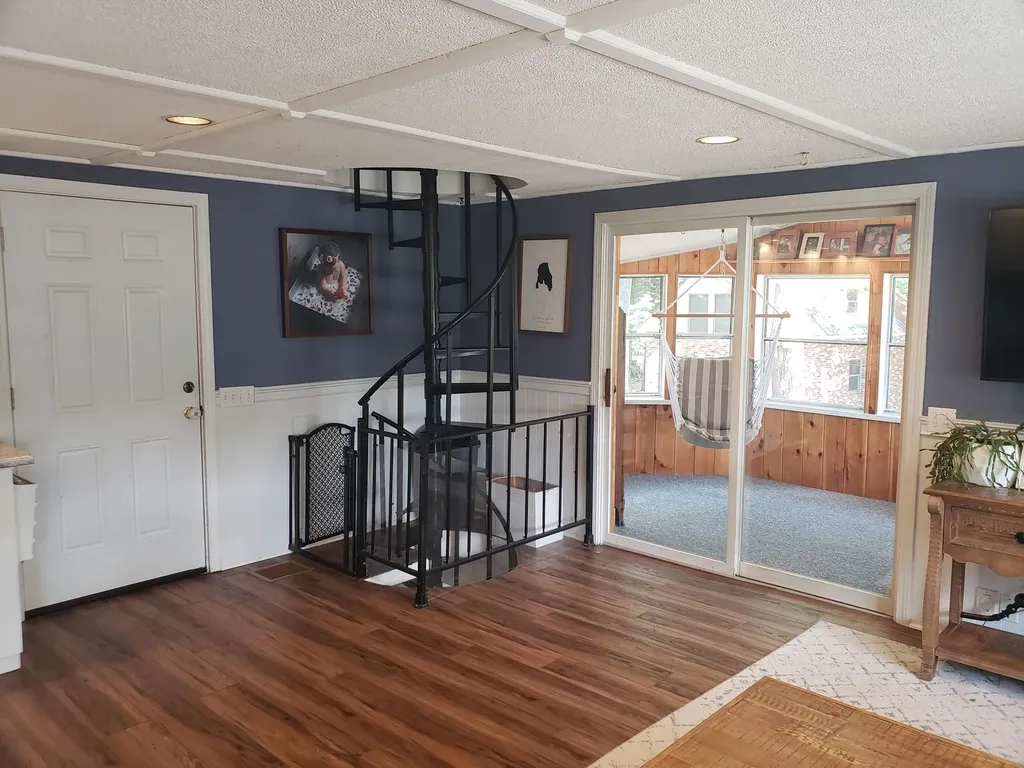 53 Lakeside Drive Livermore ME 04253