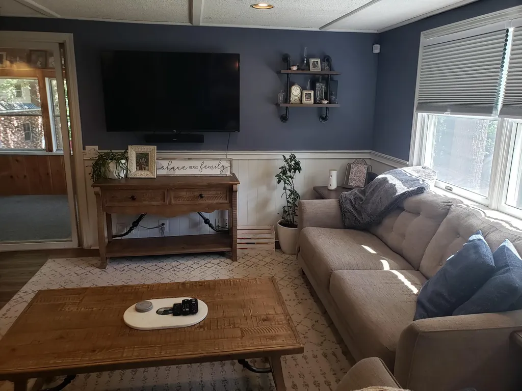 53 Lakeside Drive Livermore ME 04253