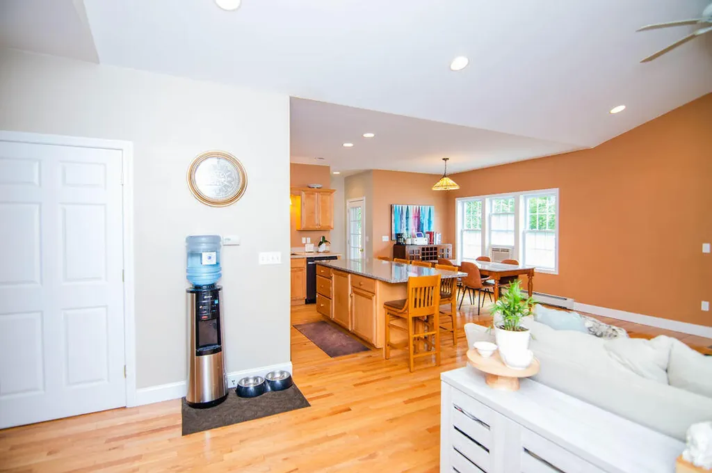11 St James Place Lewiston ME 04240