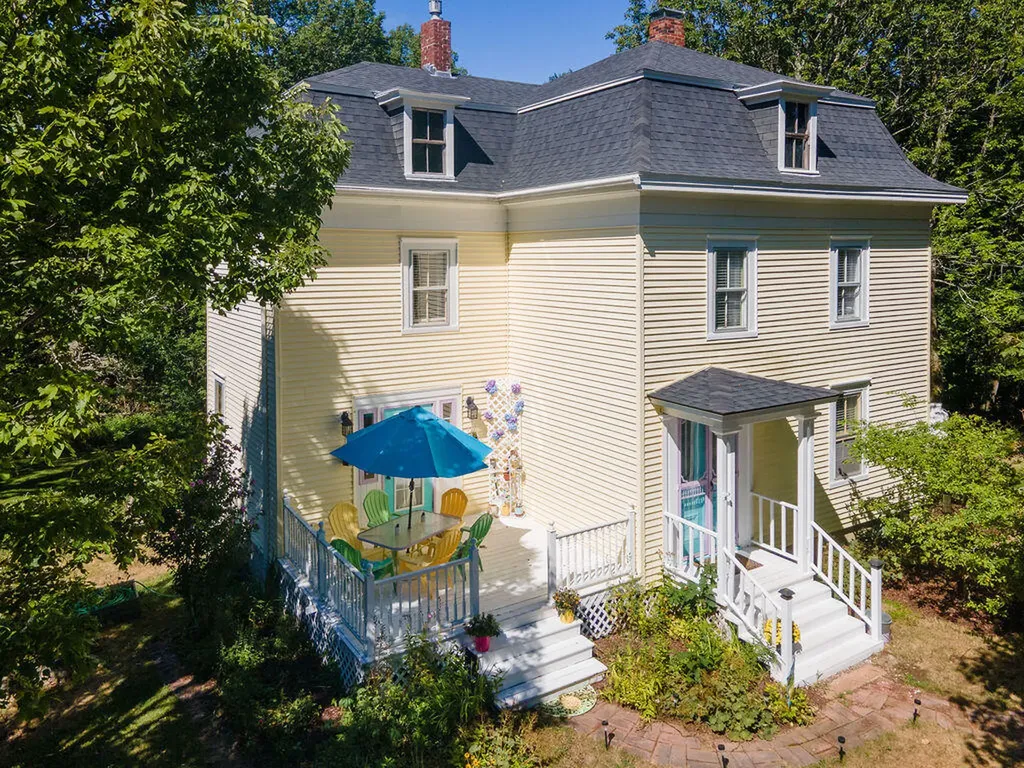 41 Church Street Deer Isle ME 04627