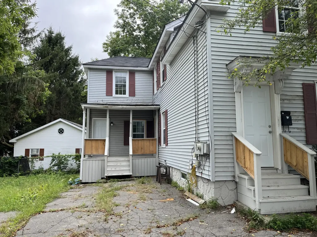 11 Pleasant Street Fairfield ME 04937