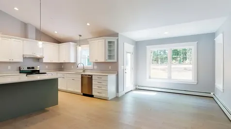 55 Twilight Lane Gorham ME 04038