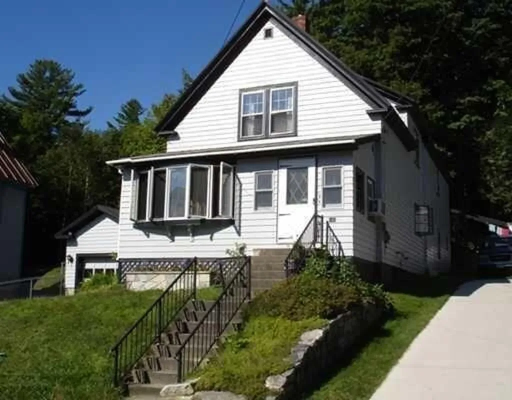 490 High Street Rumford ME 04276