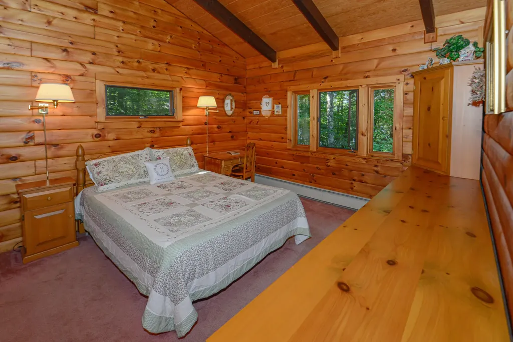 23 Crescent Shore Road Raymond ME 04071
