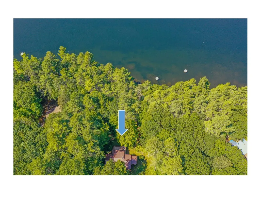 23 Crescent Shore Road Raymond ME 04071