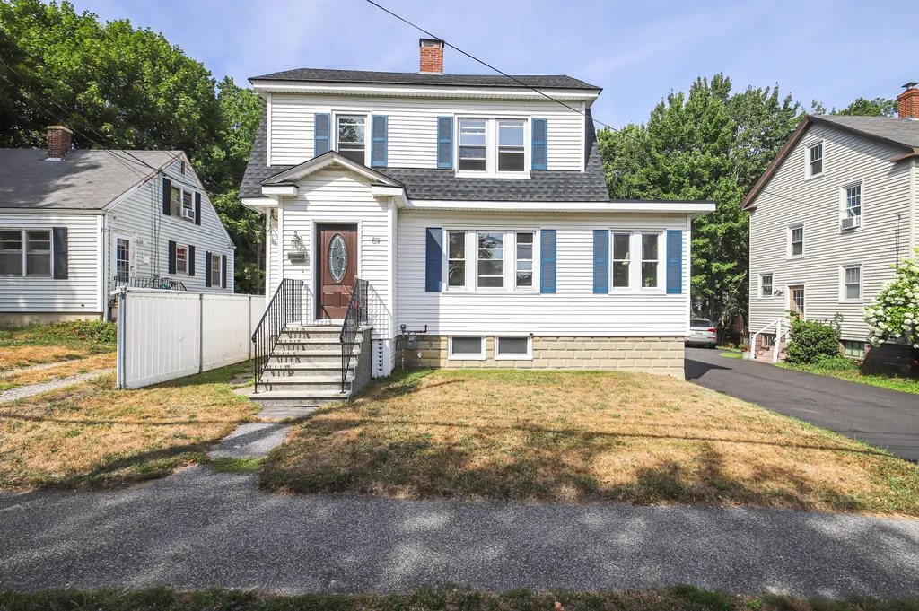 89 Read Street Portland ME 04103
