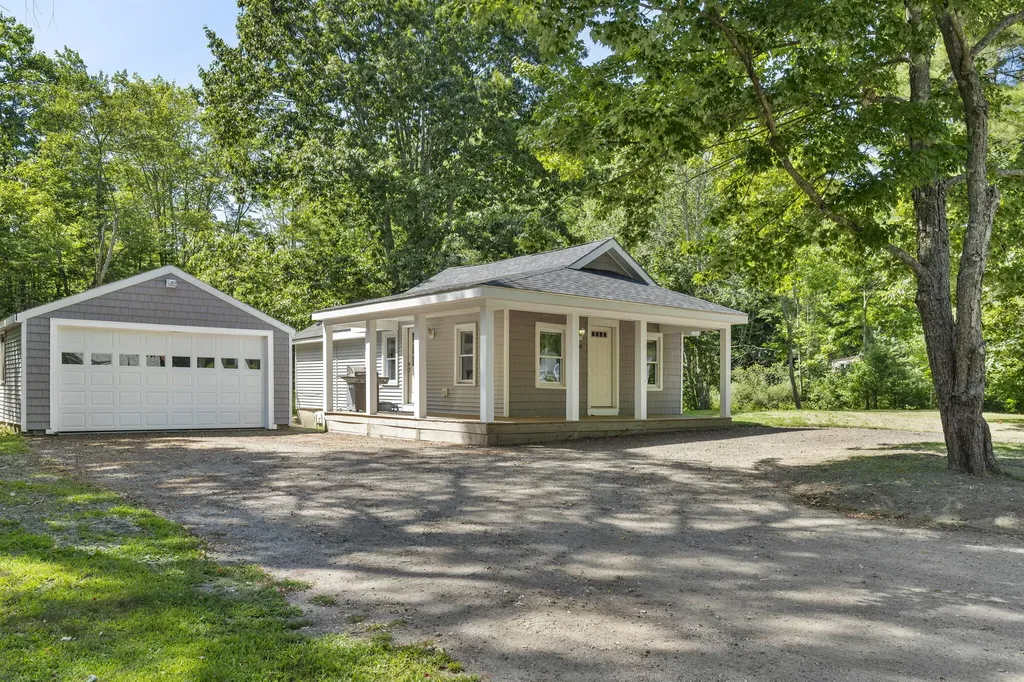 200 Sinnott Road Arundel ME 04046