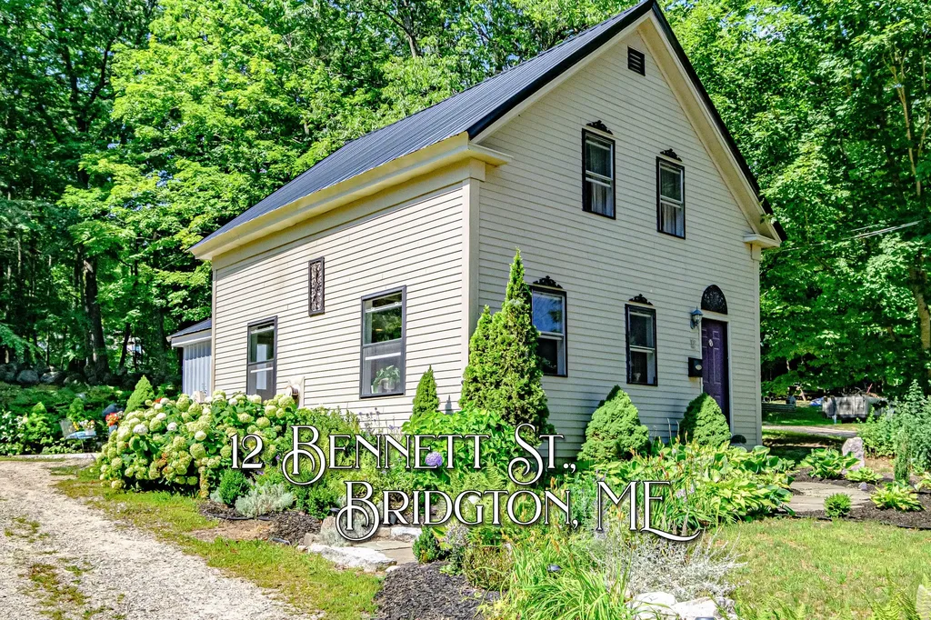 12 Bennett Street Bridgton ME 04009