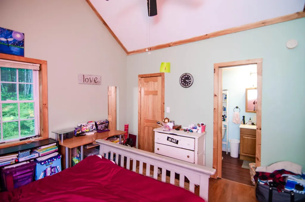 48 Branch Drive Cushing ME 04563