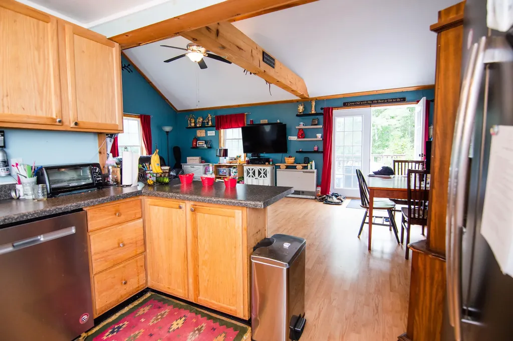 48 Branch Drive Cushing ME 04563