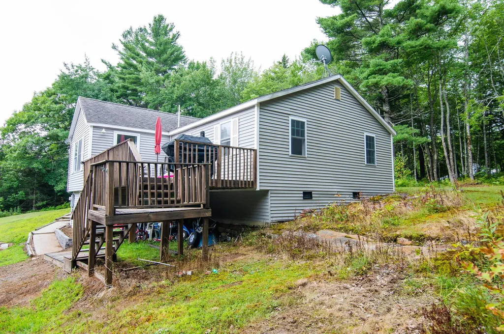 48 Branch Drive Cushing ME 04563