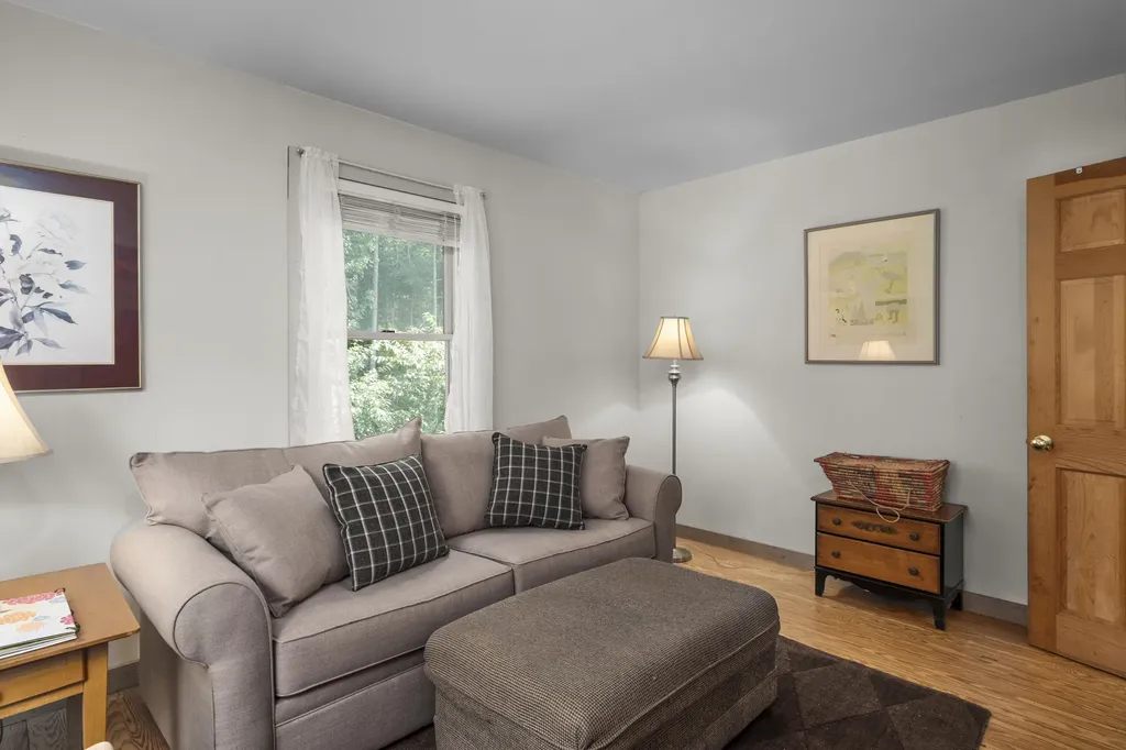 151 Cushing Road Friendship ME 04547