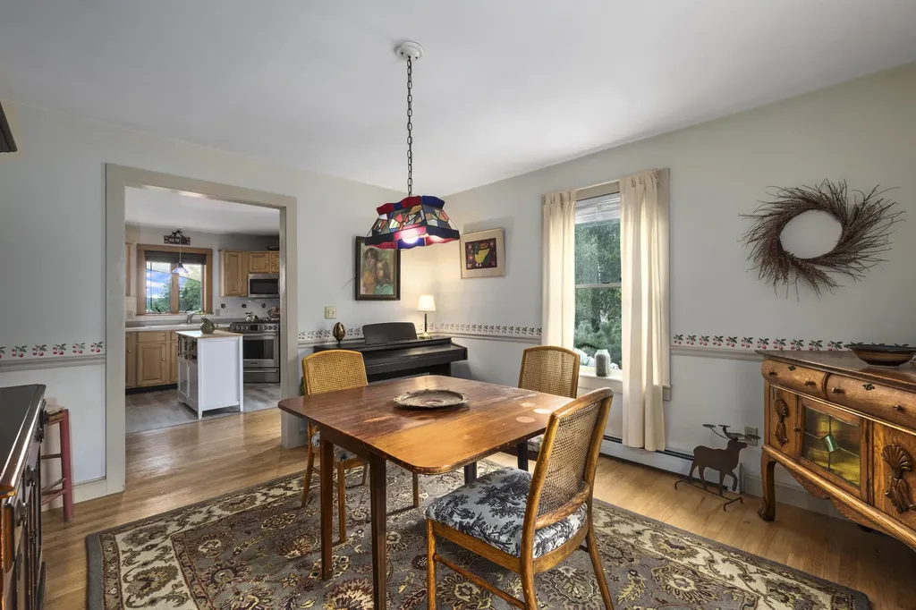 151 Cushing Road Friendship ME 04547