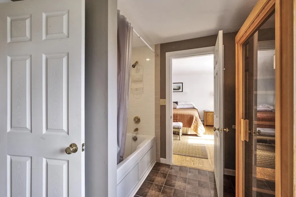 151 Cushing Road Friendship ME 04547
