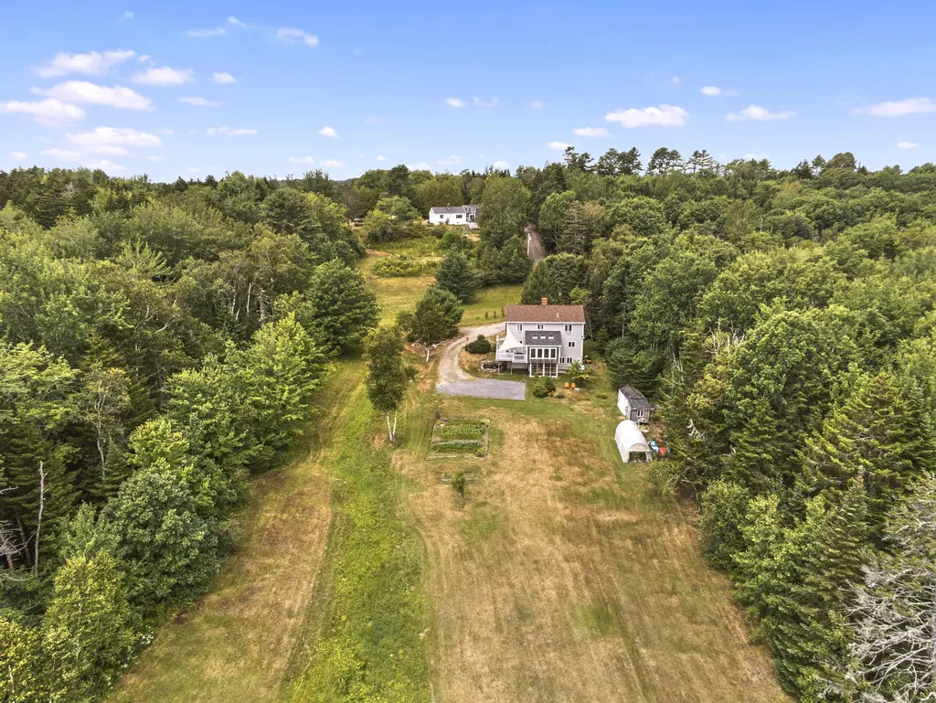 151 Cushing Road Friendship ME 04547