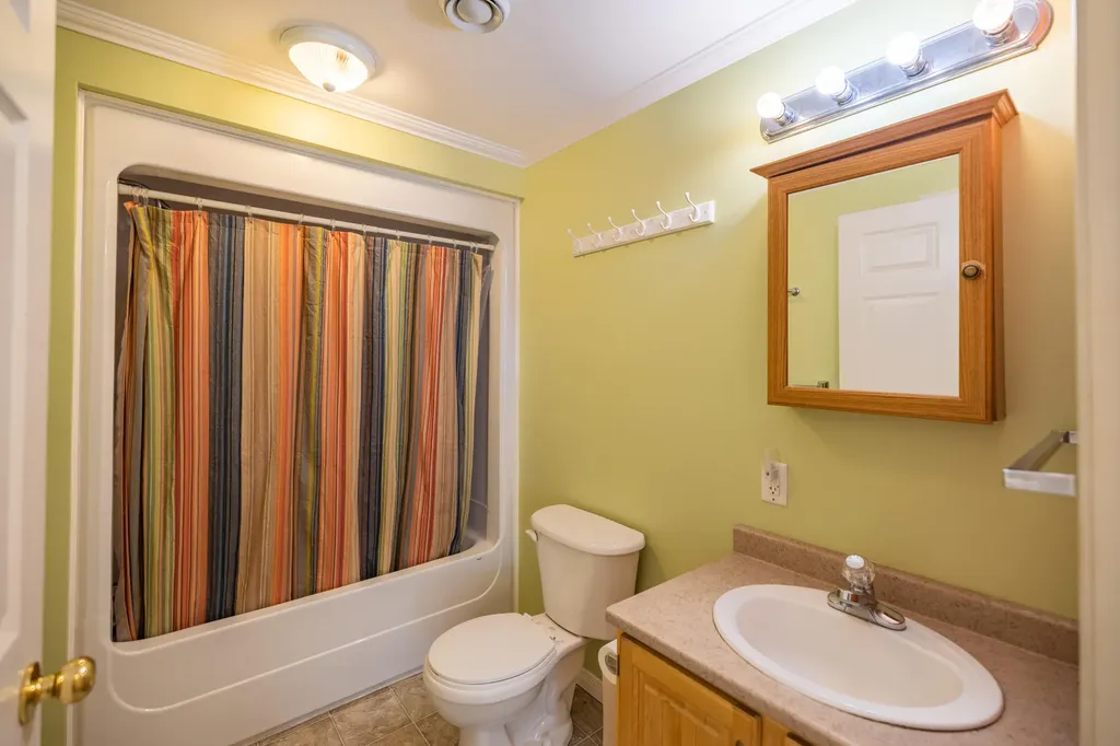 47 Spikehorn Way Turner ME 04282