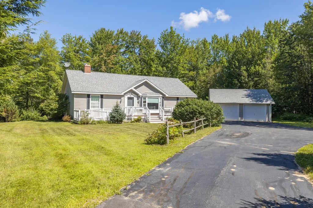 47 Spikehorn Way Turner ME 04282