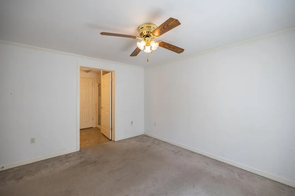 47 Spikehorn Way Turner ME 04282