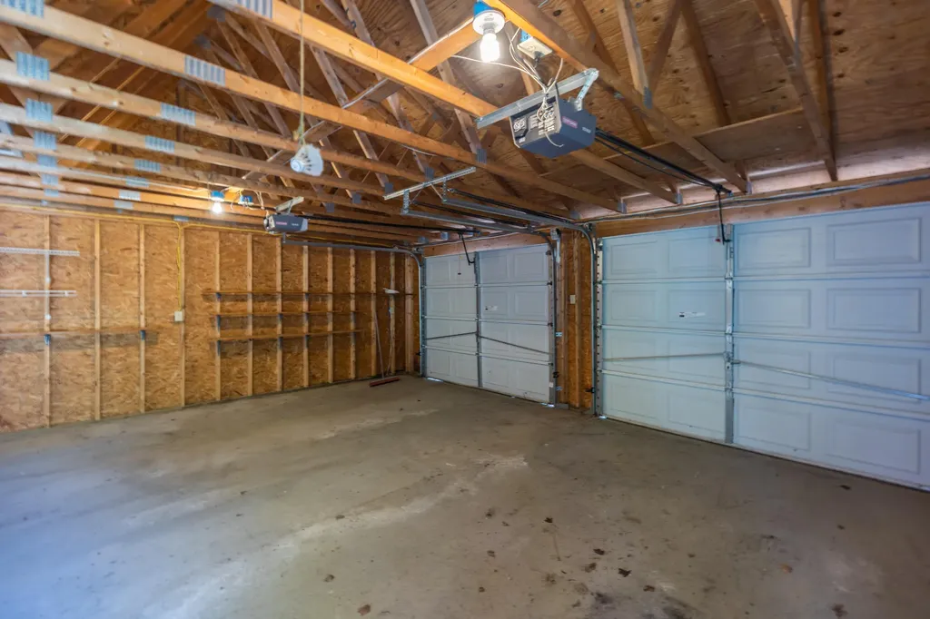 47 Spikehorn Way Turner ME 04282
