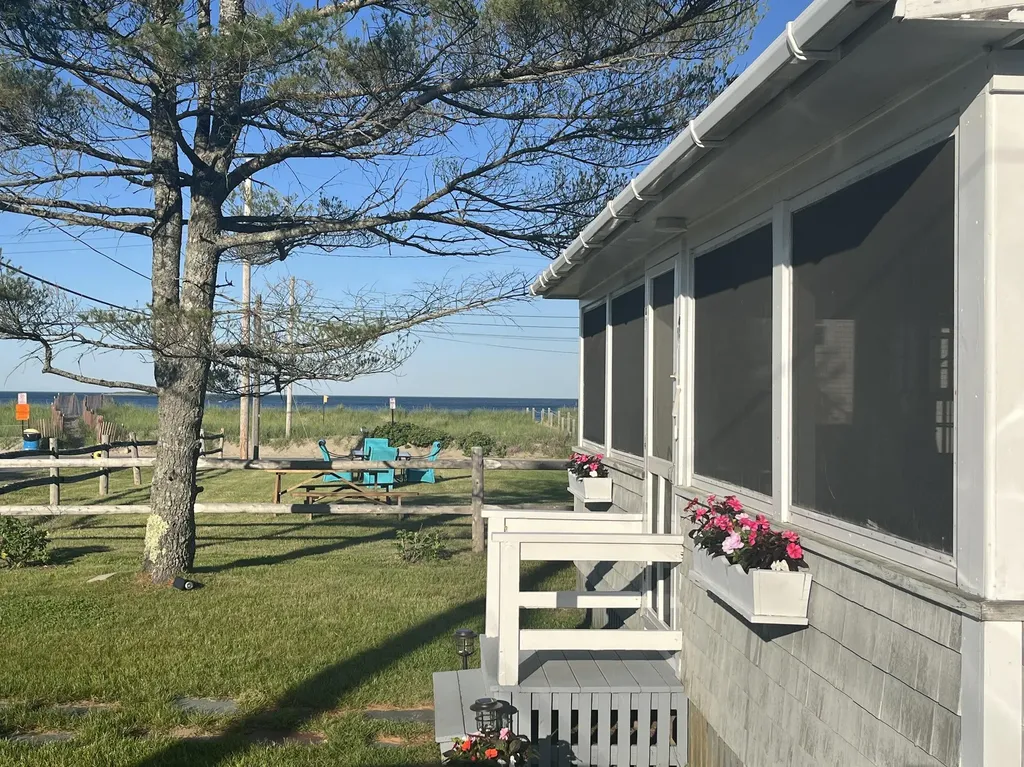 17 King Avenue Saco ME 04072