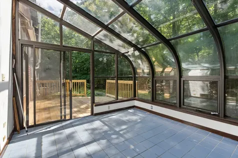 8 Susan Lane Falmouth ME 04105