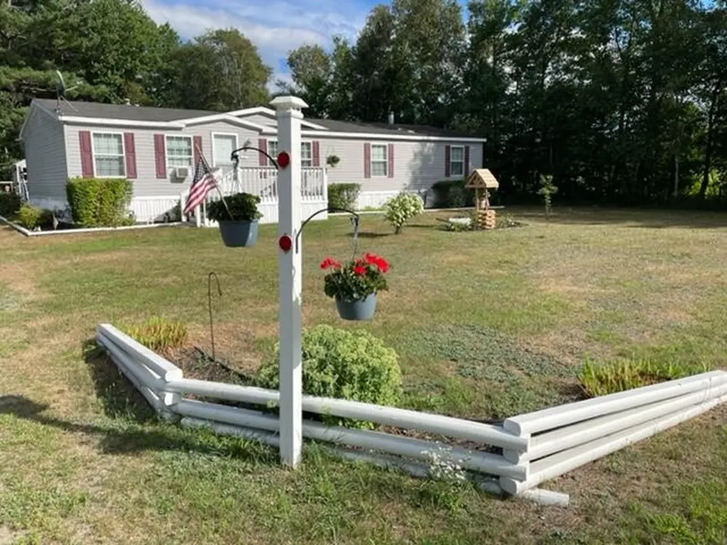 12 Evergreen Terrace Norridgewock ME 04957
