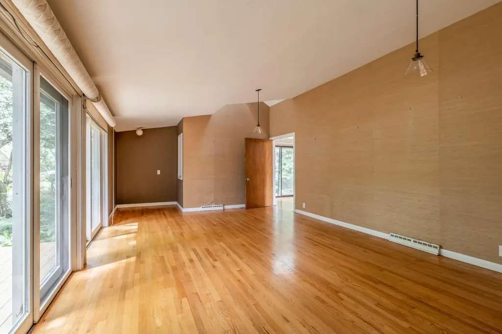 5 Willow Drive Orono ME 04473