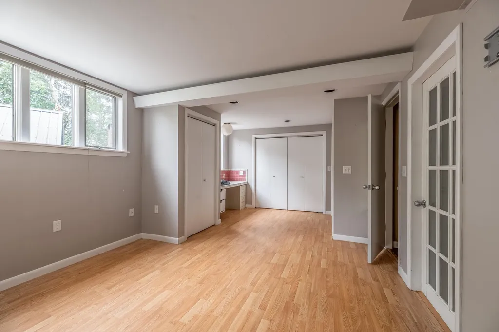 5 Willow Drive Orono ME 04473