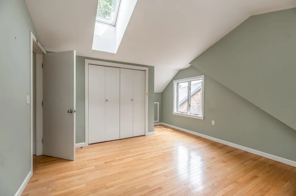5 Willow Drive Orono ME 04473