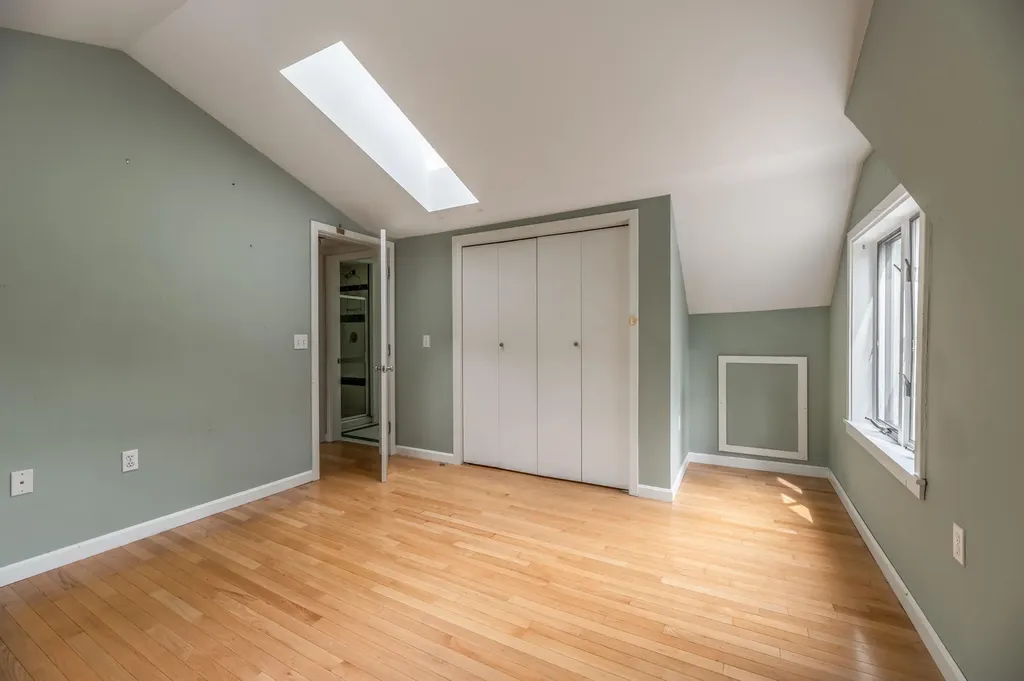 5 Willow Drive Orono ME 04473