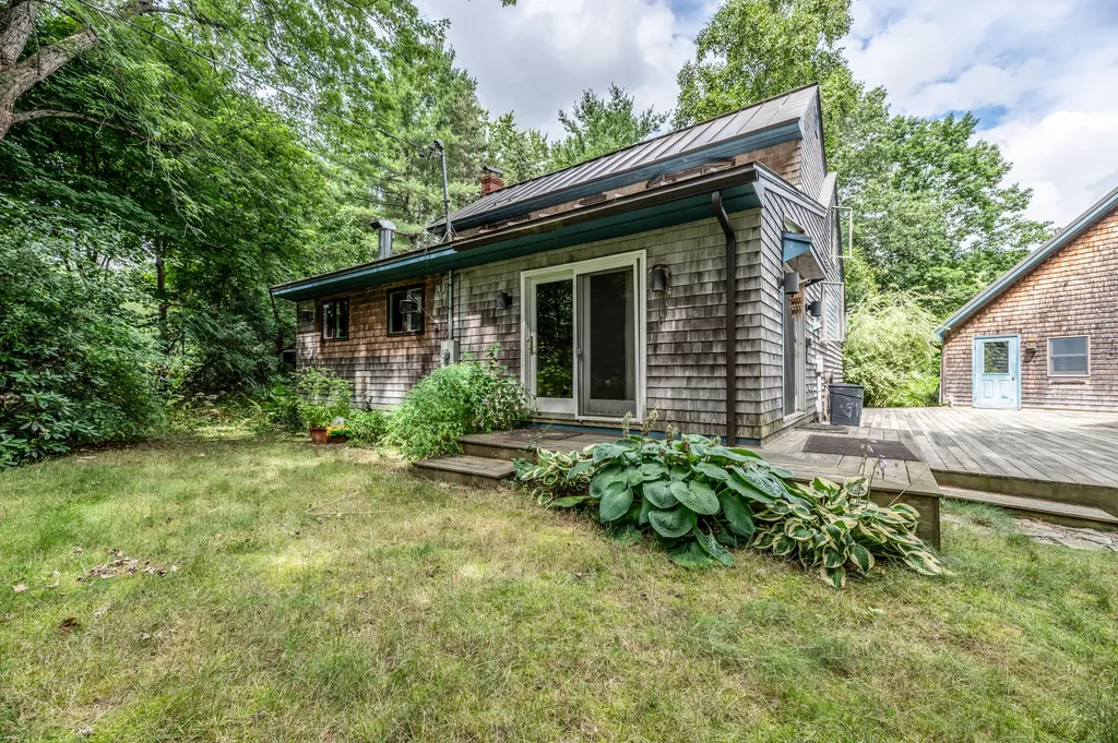 5 Willow Drive Orono ME 04473