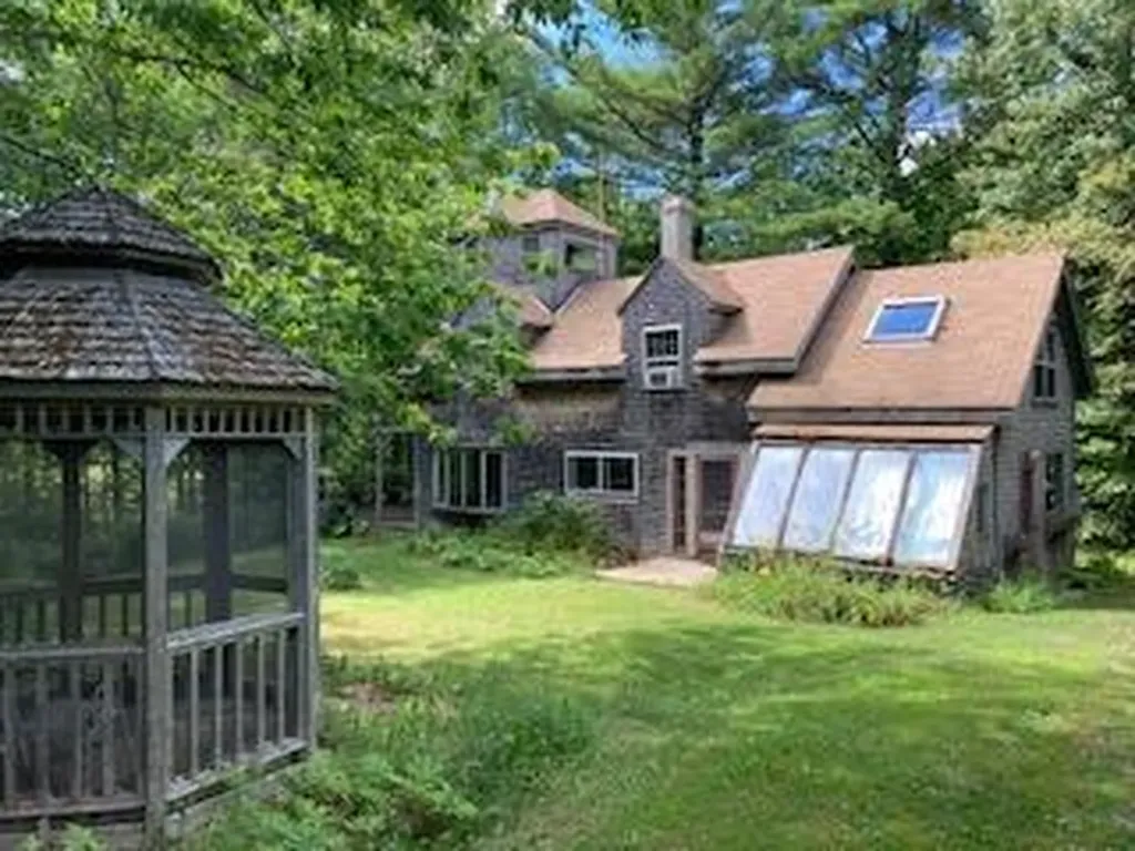 32 Reid Road Thorndike ME 04986