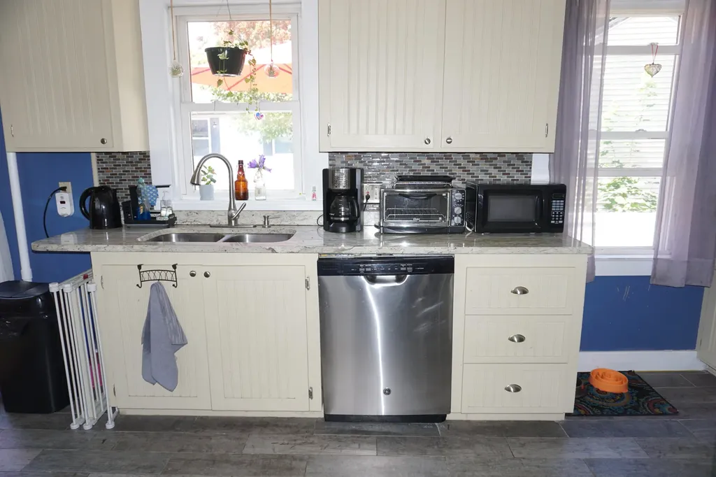 230 York Street Bangor ME 04401