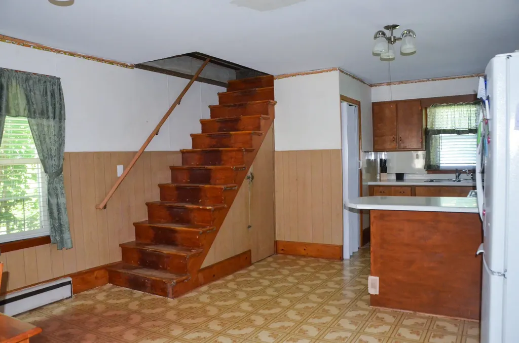 58 Lafayette Street Augusta ME 04330