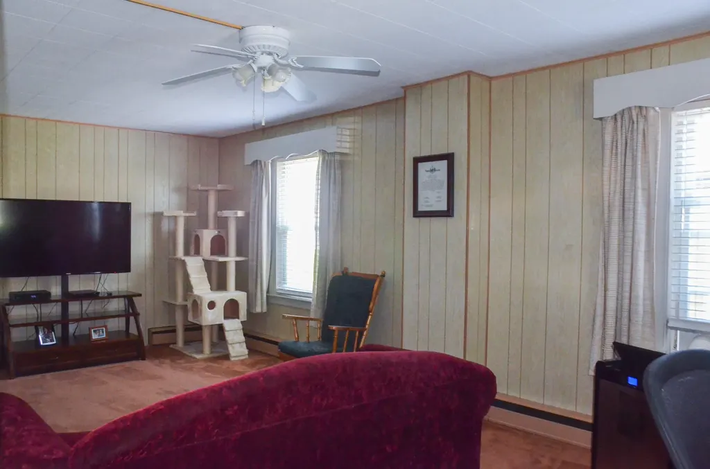 58 Lafayette Street Augusta ME 04330