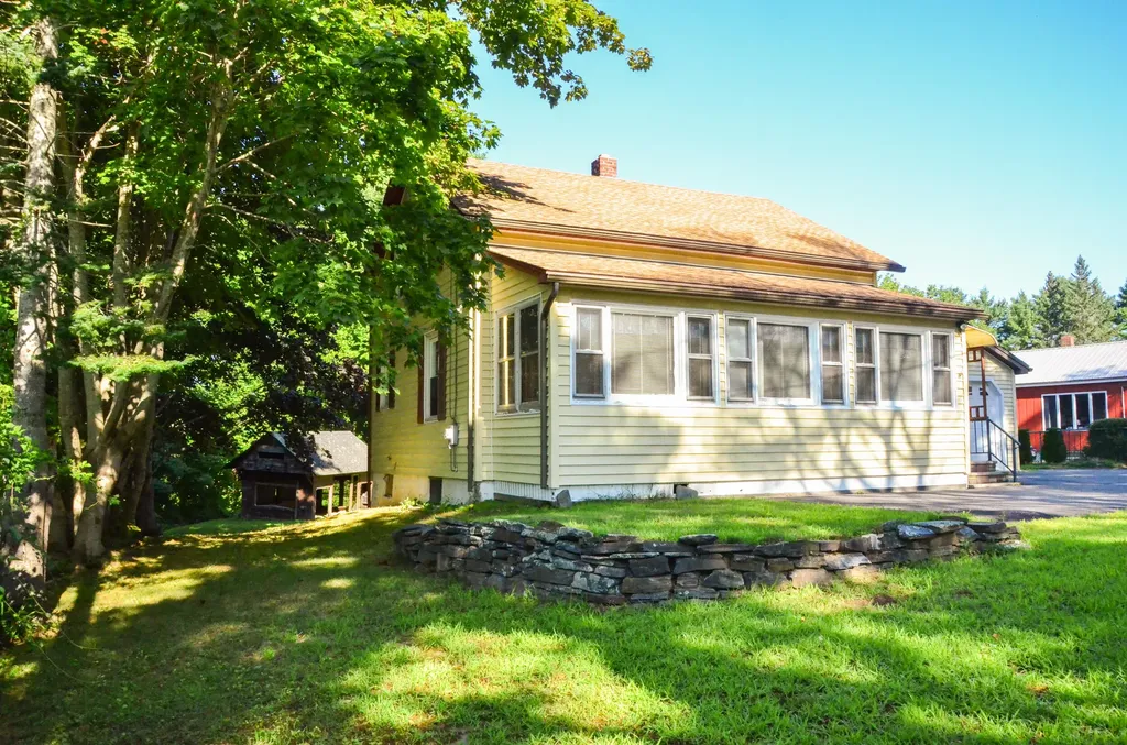 58 Lafayette Street Augusta ME 04330