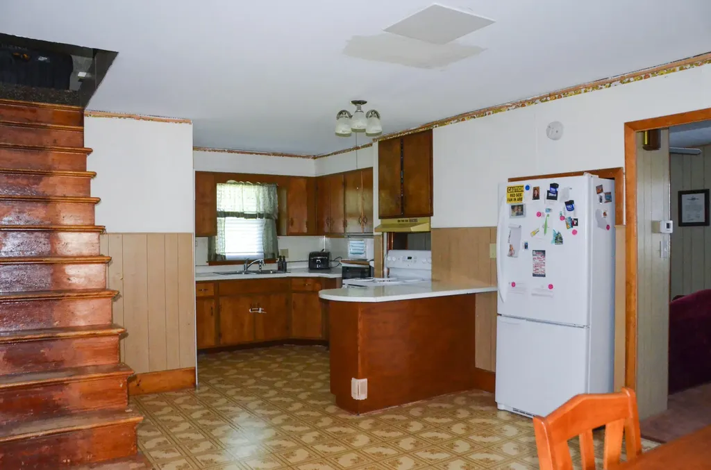 58 Lafayette Street Augusta ME 04330