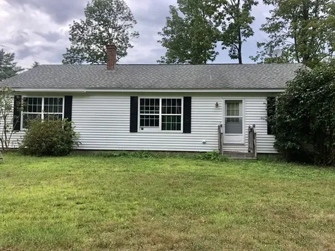 44 Great Farm Road Jackson ME 04921