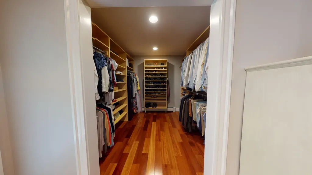 30 Hillview Lane Lewiston ME 04240