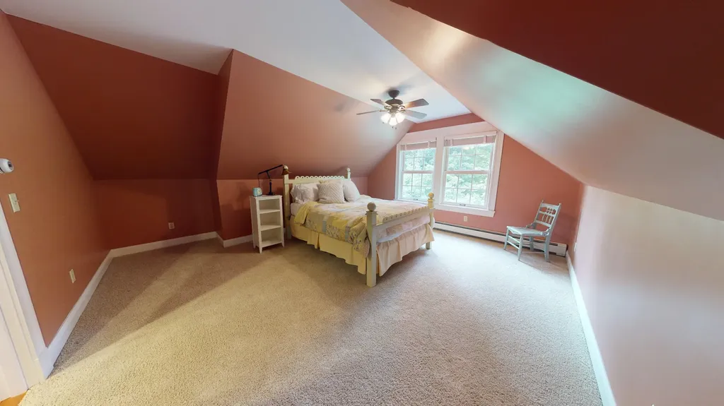 30 Hillview Lane Lewiston ME 04240