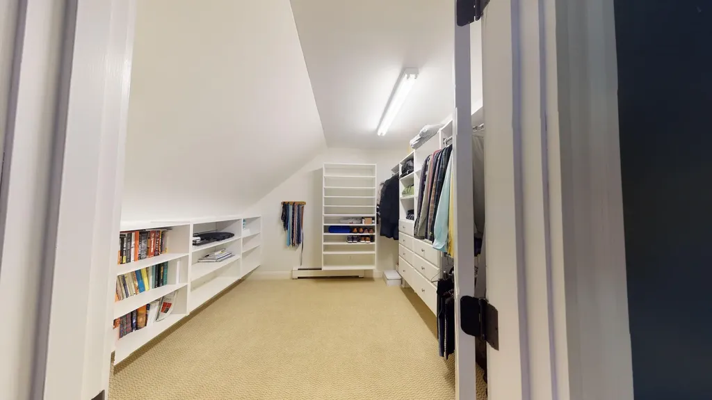 30 Hillview Lane Lewiston ME 04240