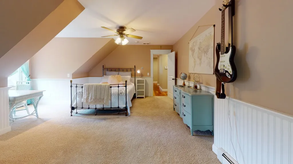 30 Hillview Lane Lewiston ME 04240