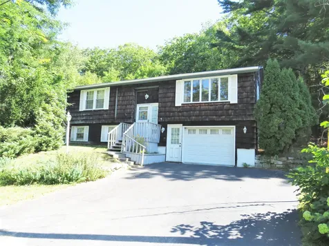 35 Cross Street Rockport ME 04856