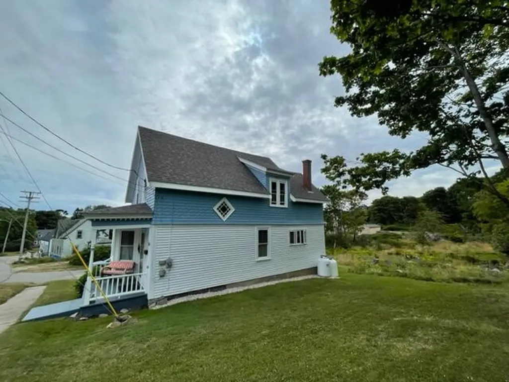 44 High Street Eastport ME 04631