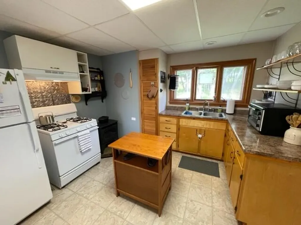 44 High Street Eastport ME 04631