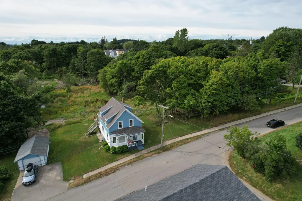 44 High Street Eastport ME 04631