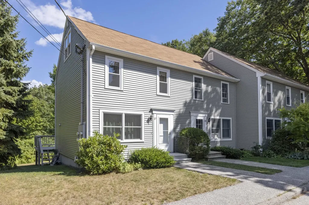 60 Brown Street Kennebunk ME 04043