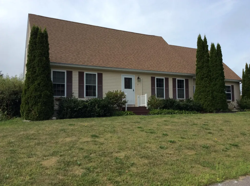 2 Littlefield Street Rockland ME 04841